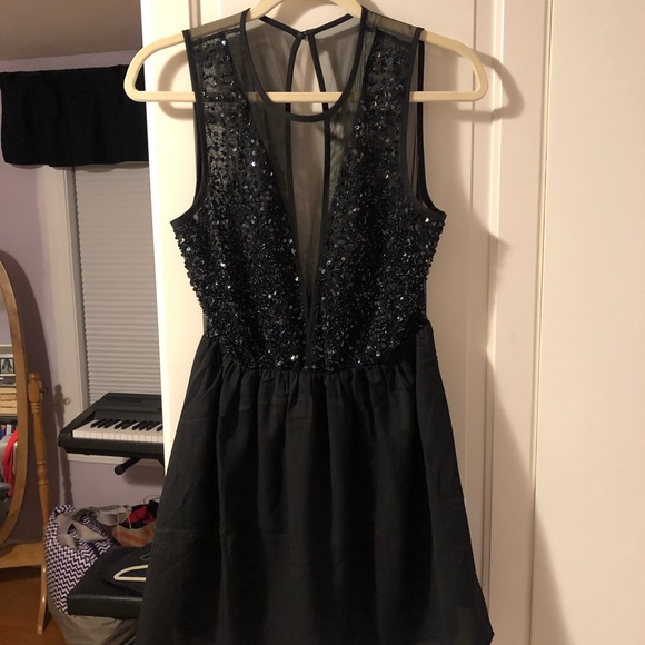 Forever 21 Dresses & Skirts - Fancy mesh skater dress Forever 21 Dresses & Skirts - Fancy mesh skater dress